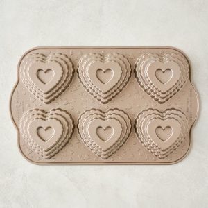 Bakeware | Tiered Heart Cakelet Pan Bakeware Bakeware